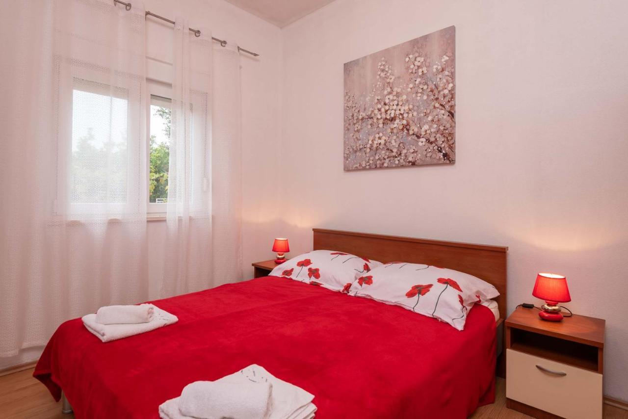 Apartment Milla Оребич Екстер'єр фото