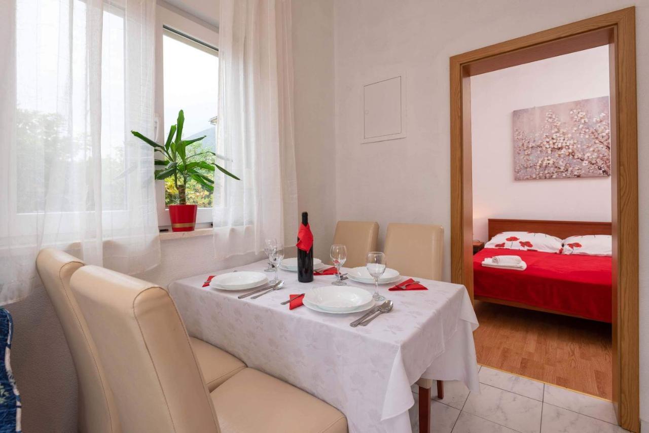 Apartment Milla Оребич Екстер'єр фото