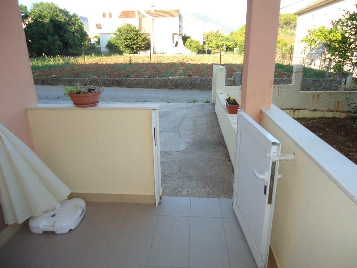 Apartment Milla Оребич Екстер'єр фото
